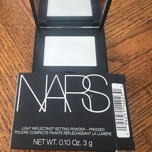 NARS Light Reflecting Setting Powder -mini 3g